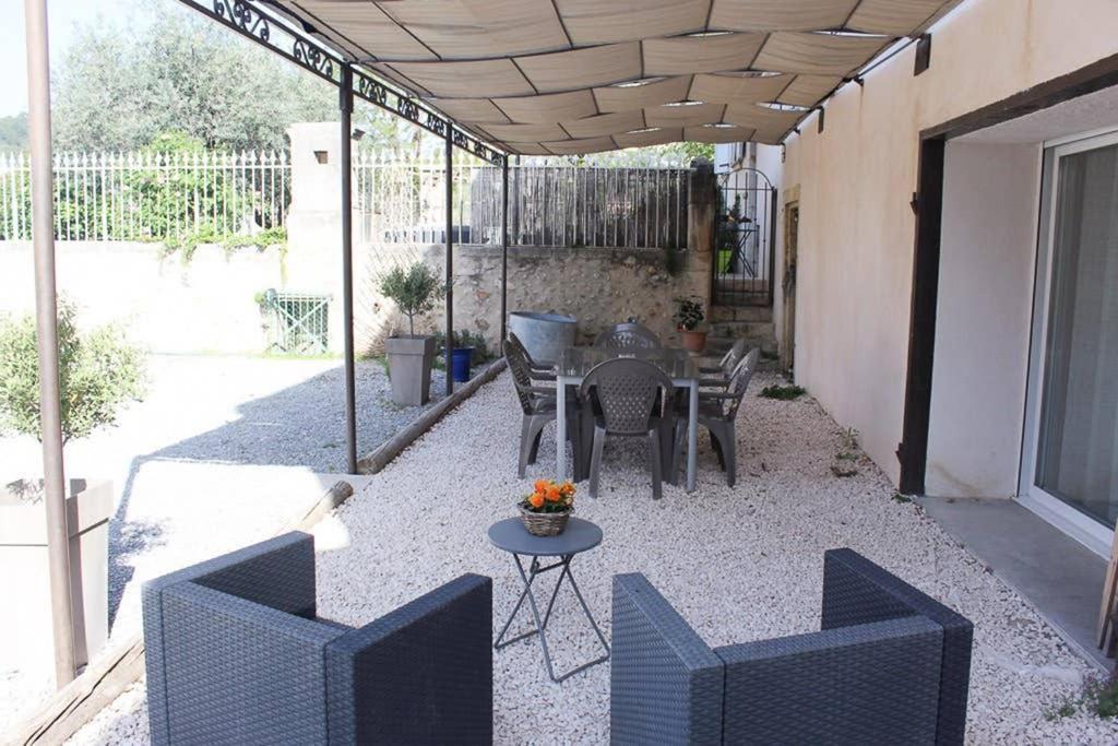 Le Gite Du Jas Vieux Montfort  Экстерьер фото